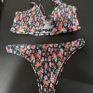 SHEIN Vibrant Floral‎ and Striped Bikini